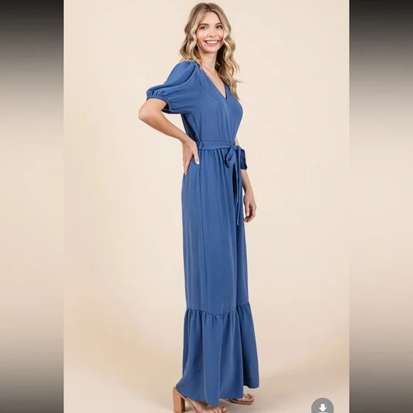 Last 1️⃣. Belted wide leg Jumpsuit. New - Picture 2 of 4